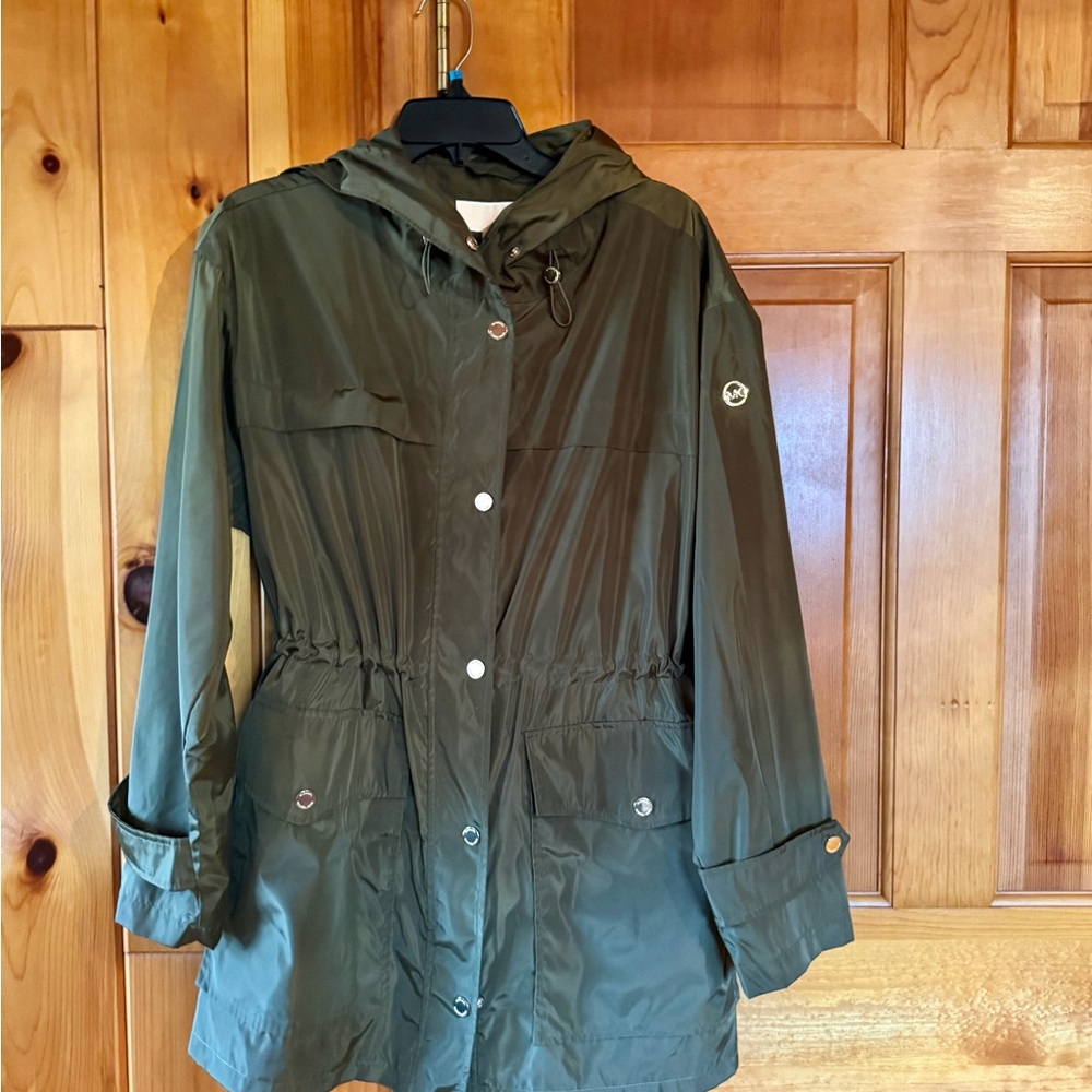 Michael Kors Women’s raincoat XL.